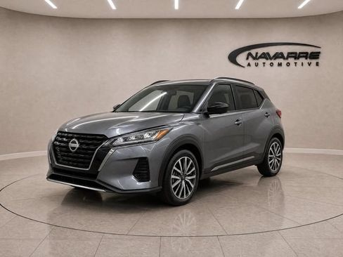 Used 2024 Nissan Kicks SR FWD image 3