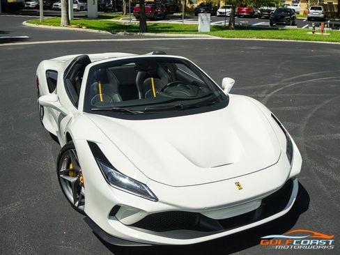 Used 2022 Ferrari F8 Tributo image 83