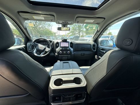Used 2019 GMC Sierra 1500 SLT w/ SLT Premium Plus Package AWD/4WD image 21