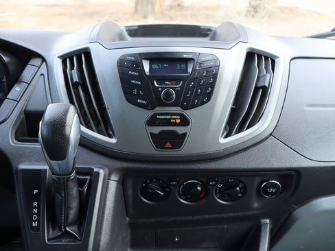 Used 2019 Ford Transit 350 image 30