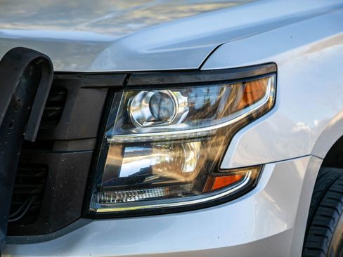 Used 2016 Chevrolet Suburban LTZ AWD/4WD image 7