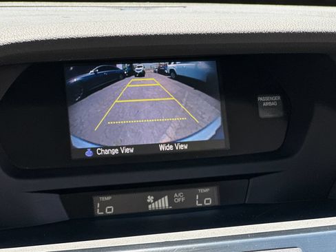 Used 2017 Acura ILX FWD image 16
