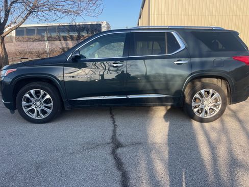 Used 2020 Chevrolet Traverse Premier image 9