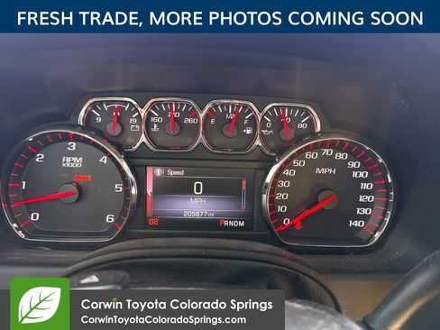 Used 2016 GMC Yukon XL SLT w/ Open Road Package image 11