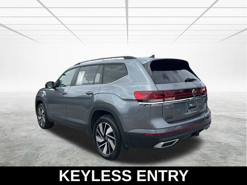 Used 2024 Volkswagen Atlas SE FWD image 7