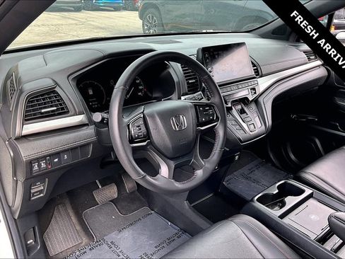 Used 2025 Honda Odyssey Sport-L image 6