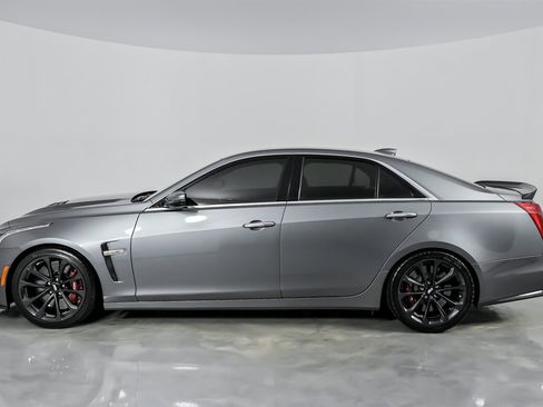 Used 2019 Cadillac CTS V w/ Carbon Fiber Package image 8
