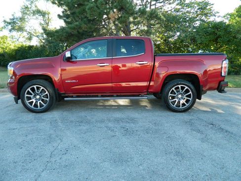 Used 2019 GMC Canyon Denali AWD/4WD image 4