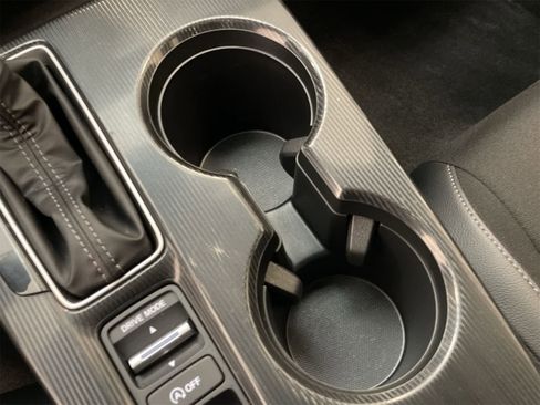 Used 2025 Honda Civic Sport image 8