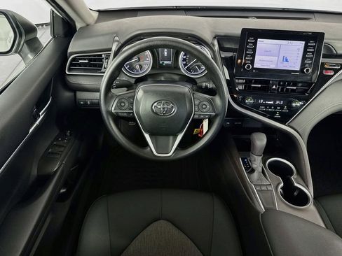 Used 2024 Toyota Camry LE FWD image 27