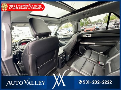 Used 2021 Ford Explorer Limited w/ Hybrid Equipment Group 310A AWD/4WD image 26