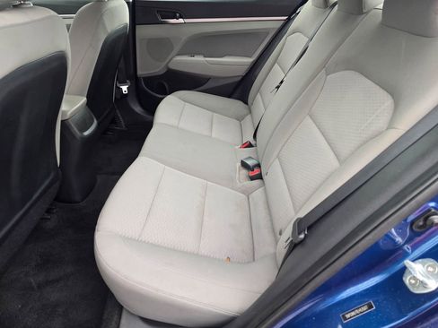 Used 2020 Hyundai Elantra SEL FWD image 12