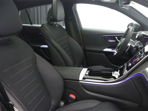 New 2026 Mercedes-Benz GLC 43 AMG 4MATIC Coupe image 9