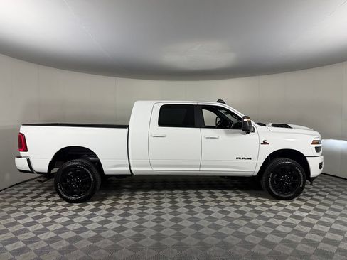 Used 2025 RAM 2500 Laramie w/ Night Edition AWD/4WD image 8