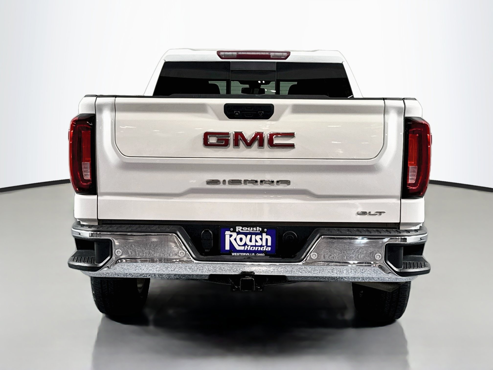 Used 2021 GMC Sierra 1500 SLT w/ SLT Premium Plus Package AWD/4WD image 6