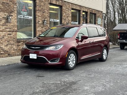 Used 2019 Chrysler Pacifica Touring-L