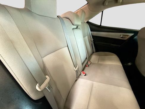 Used 2016 Toyota Corolla LE FWD image 25