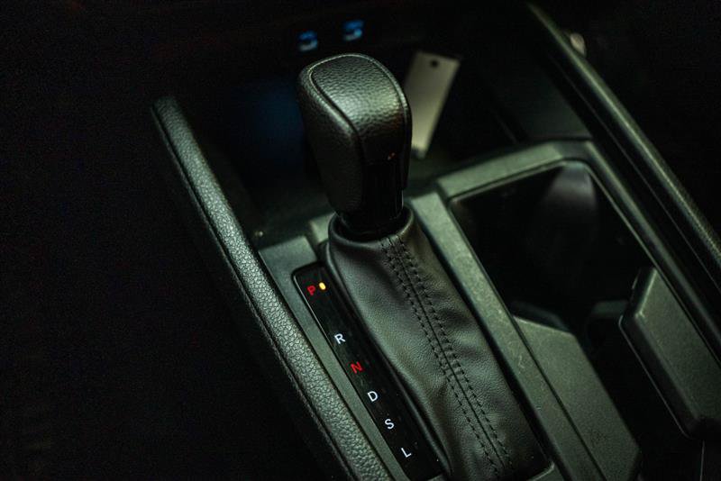 Used 2023 Honda Accord LX image 19