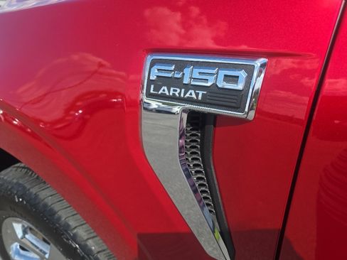 Used 2021 Ford F150 Lariat w/ Equipment Group 502A High AWD/4WD image 9