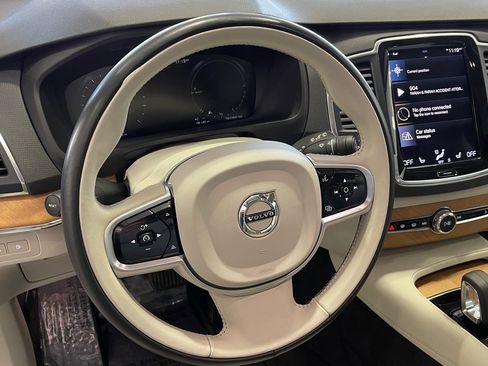 Used 2022 Volvo XC90 T8 Inscription Expression w/ Climate Package AWD/4WD image 29