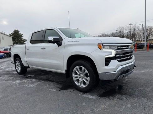 Used 2023 Chevrolet Silverado 1500 LTZ w/ LTZ Premium Package image 9