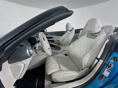 Certified 2024 Mercedes-Benz SL 55 AMG 4MATIC w/ Driver Assistance Package image 21