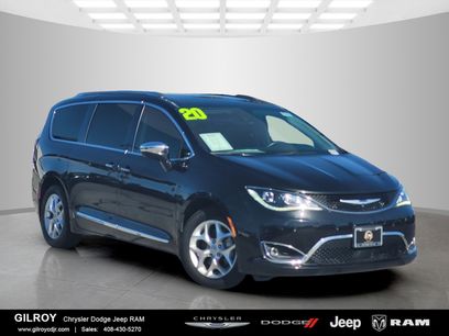 Used 2020 Chrysler Pacifica Limited w/ Advanced Safetytec Group