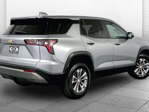 Used 2025 Chevrolet Equinox LT image 13