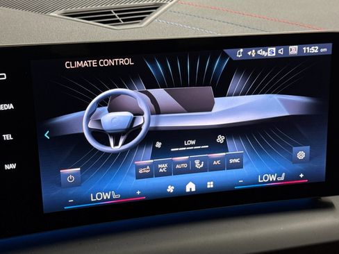 Used 2026 BMW 228i w/ Premium Package image 25