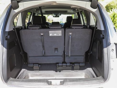 Used 2018 Honda Odyssey EX-L image 37