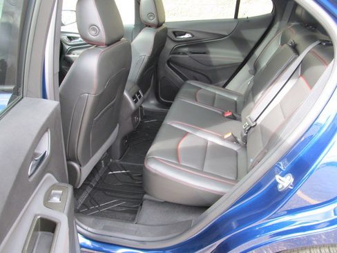 Used 2023 Chevrolet Equinox RS w/ RS Leather Package image 4