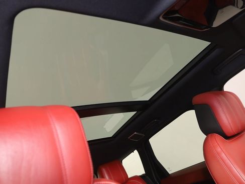 Used 2022 Land Rover Range Rover Sport HSE Dynamic image 11