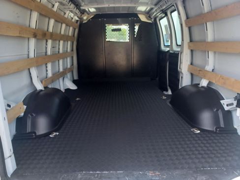 Used 2024 Chevrolet Express 2500 w/ Driver Convenience Package RWD image 13