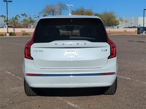 New 2026 Volvo XC90 B6 Ultra w/ Protection Package image 8