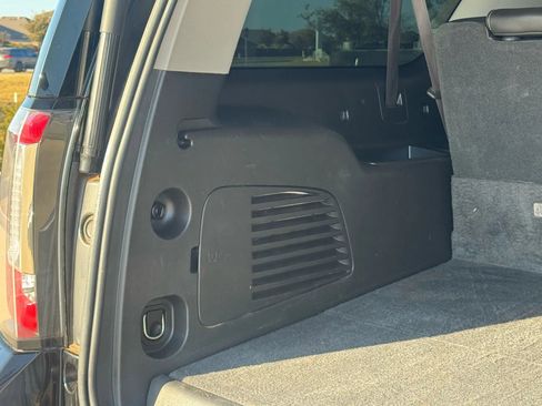 Used 2018 GMC Yukon XL Denali w/ Open Road Package image 68