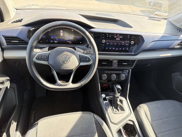 Certified 2023 Volkswagen Taos SE w/ Panoramic Sunroof Package FWD image 7