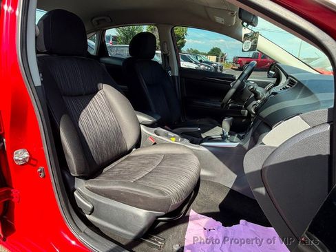 Used 2018 Nissan Sentra SV FWD image 16