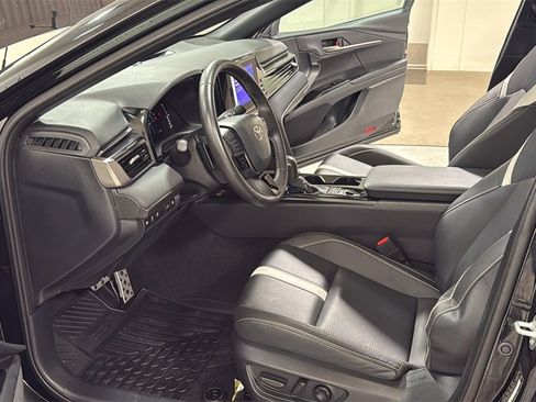 Certified 2025 Toyota Camry SE image 12