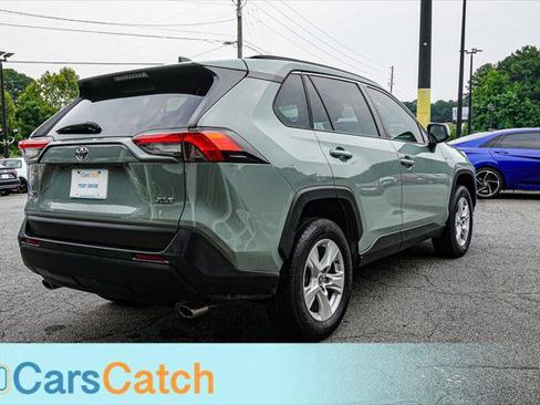 Used 2021 Toyota RAV4 XLE FWD image 12