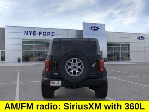 New 2025 Ford Bronco Badlands image 7