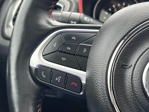 Used 2018 Jeep Compass Trailhawk w/ Navigation Group AWD/4WD image 21