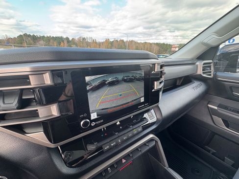 Used 2024 Toyota Tundra SR5 w/ SR5 Convenience Package image 18