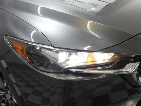 Used 2019 MAZDA CX-5 Touring image 15