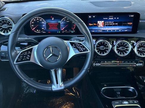 Certified 2025 Mercedes-Benz CLA 250 image 14