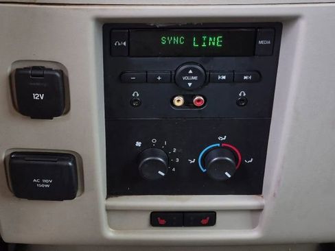 Used 2013 Ford Expedition EL Limited image 20