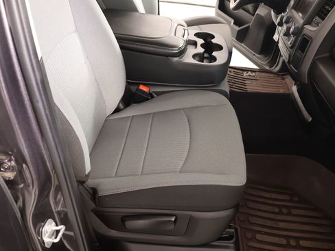 Used 2022 RAM 1500 Tradesman w/ Chrome Plus Package image 12