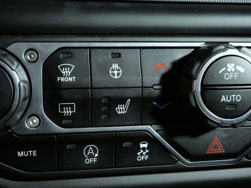 Used 2021 Jeep Wrangler Unlimited Sport image 22