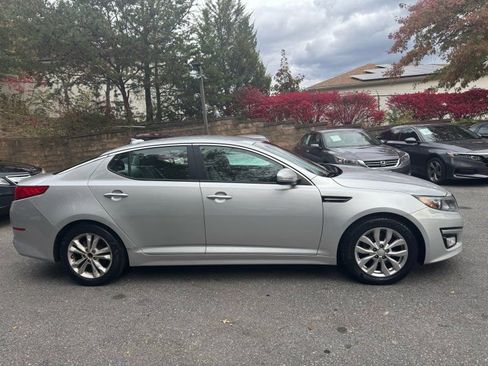 Used 2014 Kia Optima LX image 8