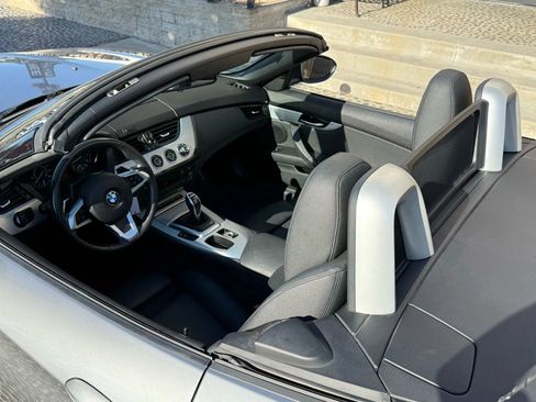 Used 2013 BMW Z4 sDrive28i w/ Sport Pkg image 25