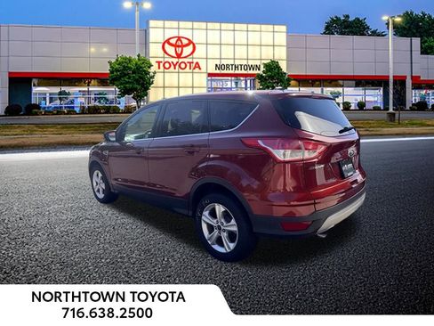 Used 2016 Ford Escape SE FWD image 12